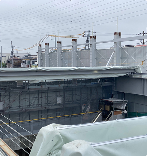 特殊現場での雨水侵入防止・騒音対策